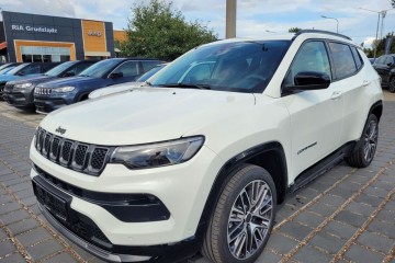 E-HYBRID MY25 Summit Mhev