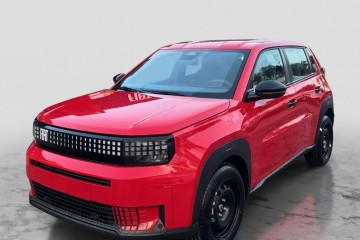 Fiat Grande Panda 1.2 mHEV Icon eDCT/ WYPRZEDAŻ Rocznika 2025/